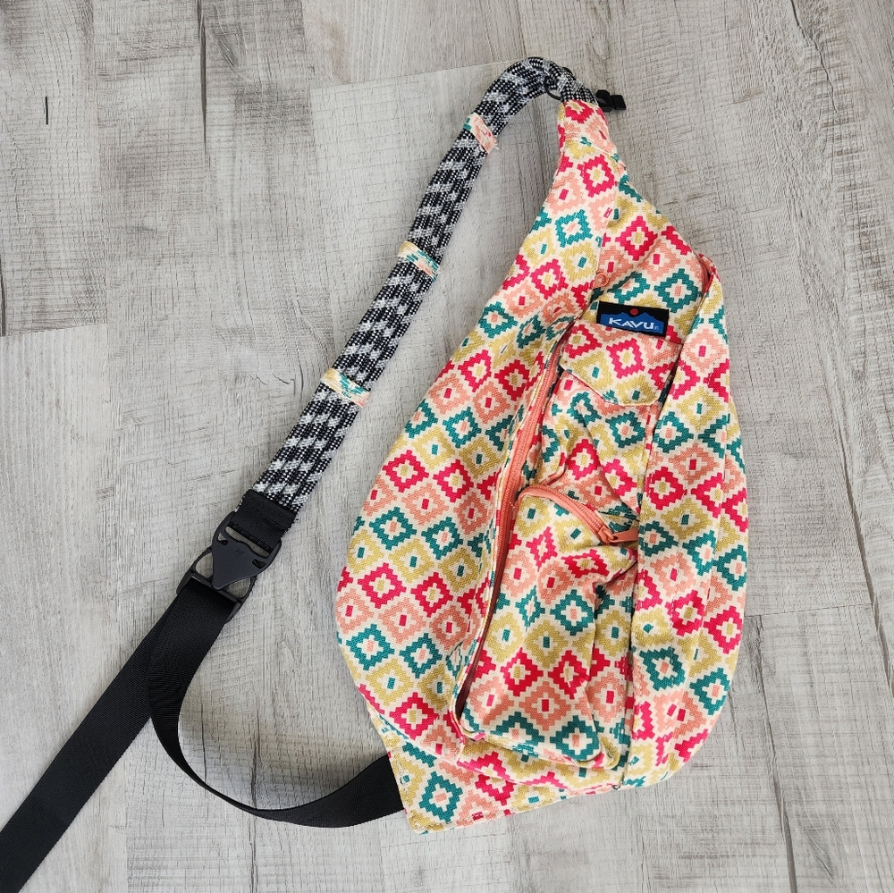 KAVU Rope Sling Bag Polyester crossbody NWOT
